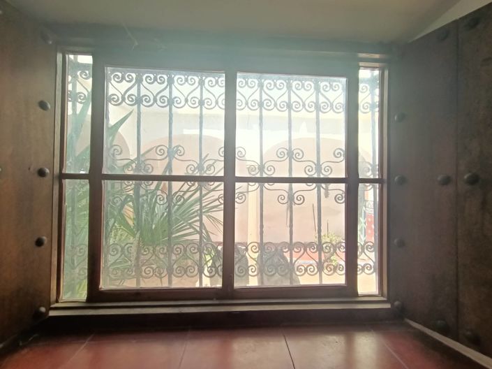 Image No.40-8 Bed Mansion for sale