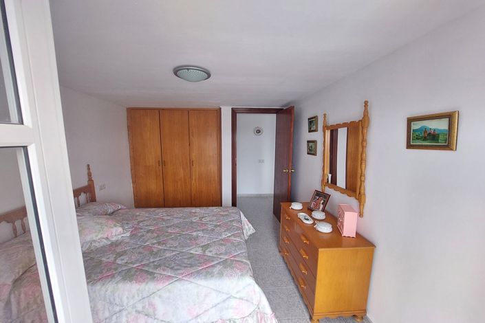 Image No.11-6 Bed Village House for sale