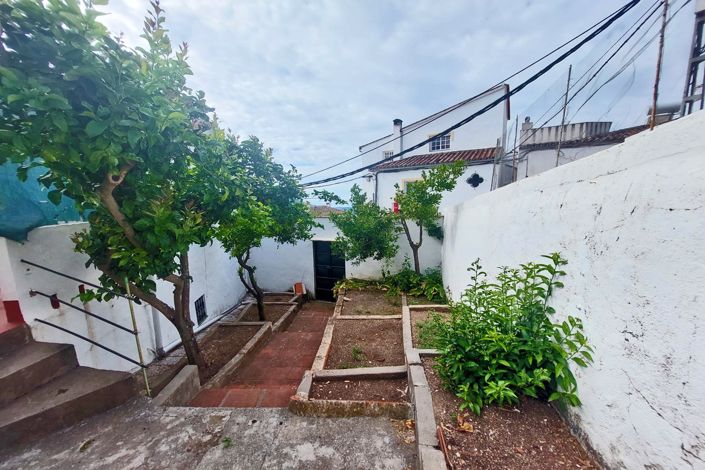 Image No.22-6 Bed Village House for sale