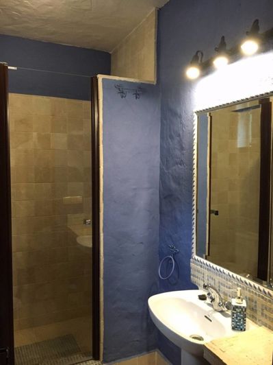 Image No.25-5 Bed Property for sale