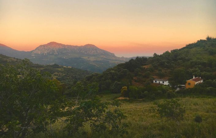 Image No.44-5 Bed Property for sale