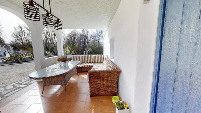 Image No.29-12 Bed Property for sale