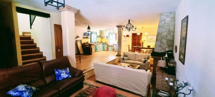 Image No.15-4 Bed Villa for sale