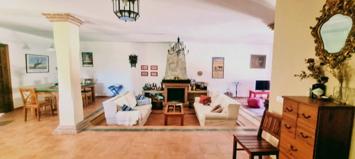 Image No.16-4 Bed Villa for sale