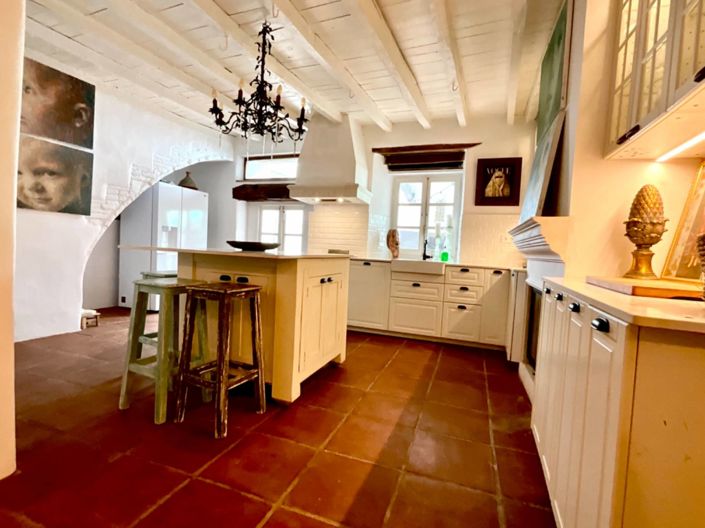 Image No.12-4 Bed Village House for sale