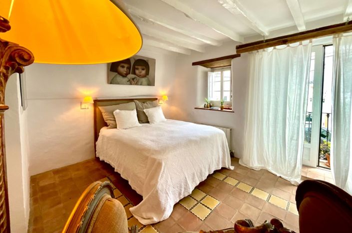 Image No.19-4 Bed Village House for sale