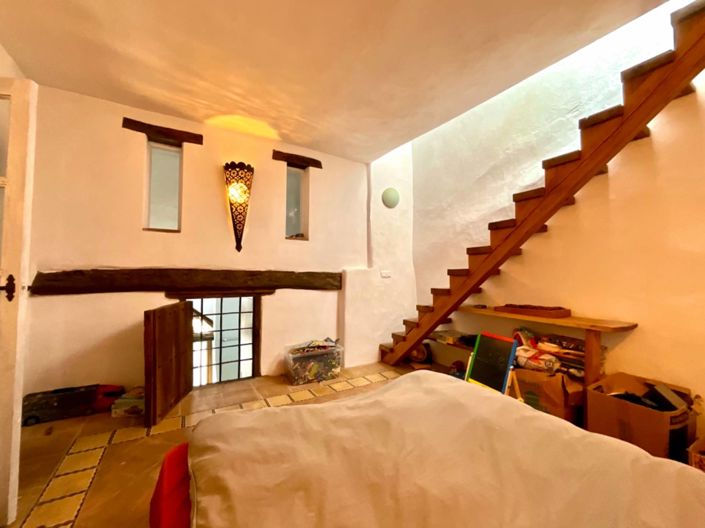 Image No.22-4 Bed Village House for sale