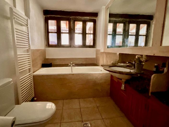 Image No.29-4 Bed Village House for sale