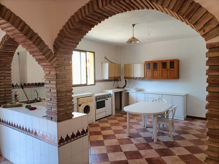 Image No.8-5 Bed Village House for sale