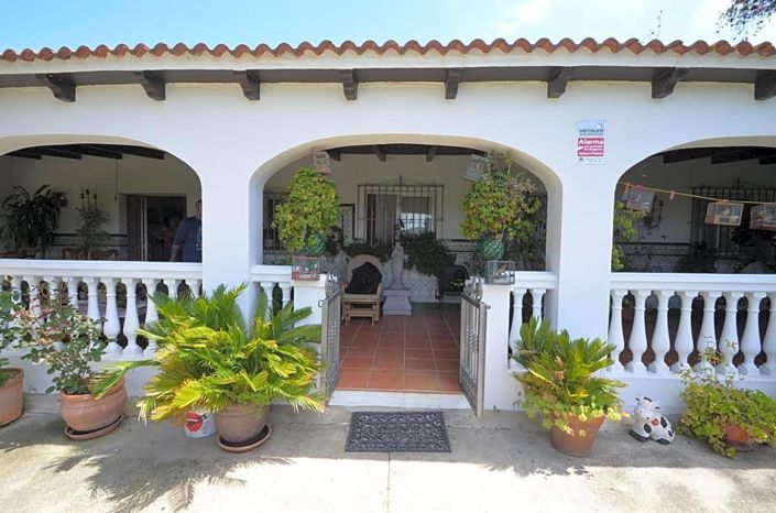 Image No.19-3 Bed Country House for sale