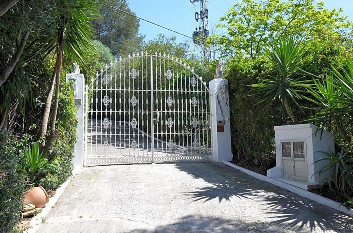 Image No.21-3 Bed Country House for sale