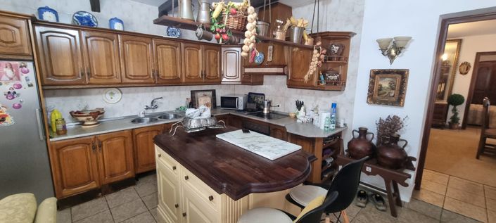 Image No.9-3 Bed Country House for sale