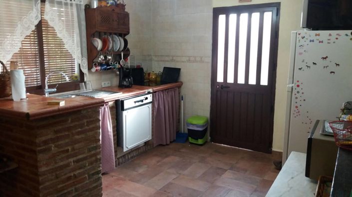 Image No.23-2 Bed Country House for sale