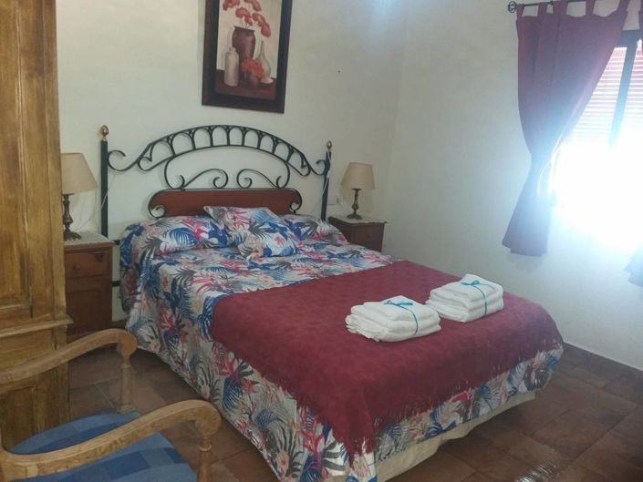 Image No.24-2 Bed Country House for sale