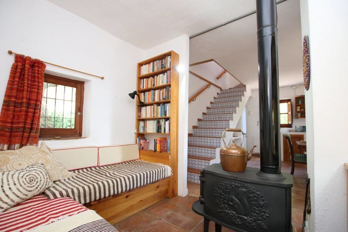 Image No.8-3 Bed Country House for sale