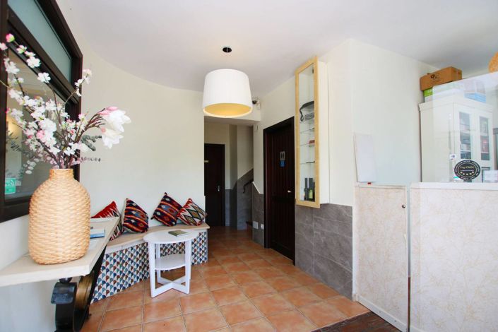 Image No.6-7 Bed Property for sale