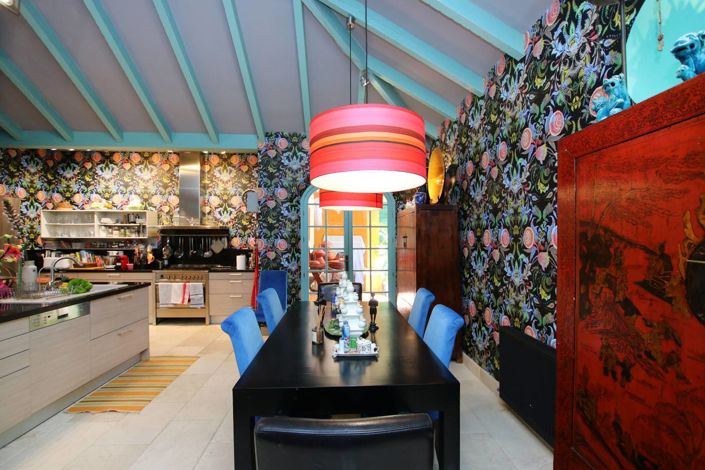 Image No.19-7 Bed Property for sale