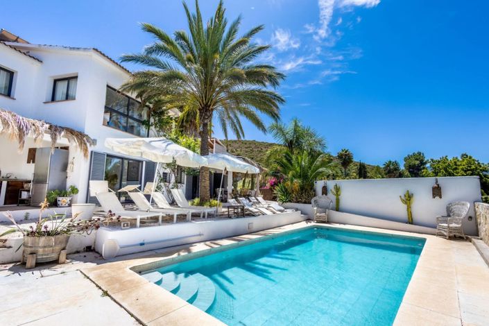 Image No.34-10 Bed Property for sale