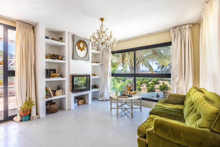 Image No.5-10 Bed Property for sale