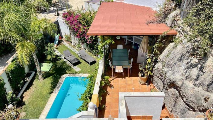 Image No.3-3 Bed Villa for sale