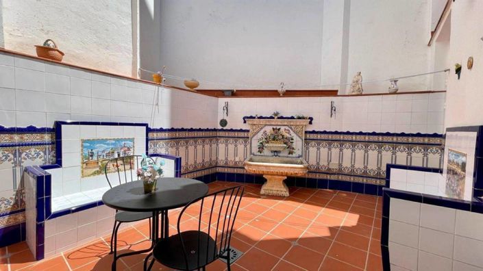 Image No.6-3 Bed Villa for sale