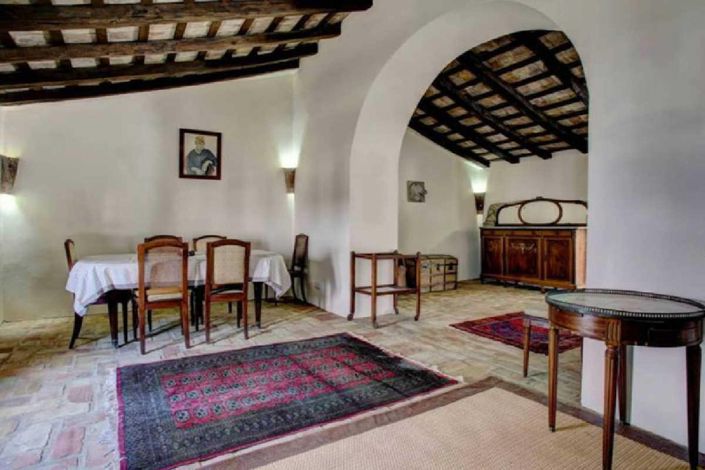 Image No.13-5 Bed Townhouse for sale