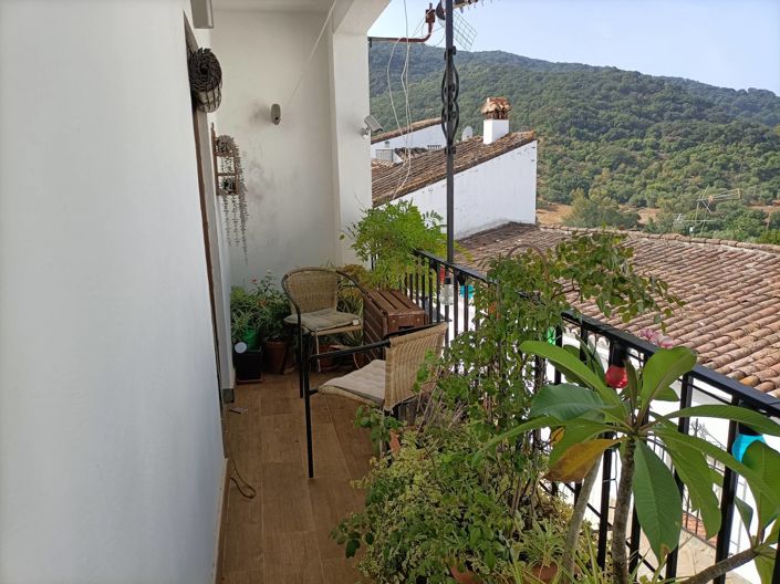 Image No.35-2 Bed Village House for sale