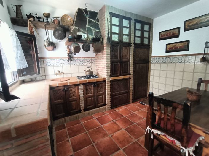 Image No.21-4 Bed Village House for sale