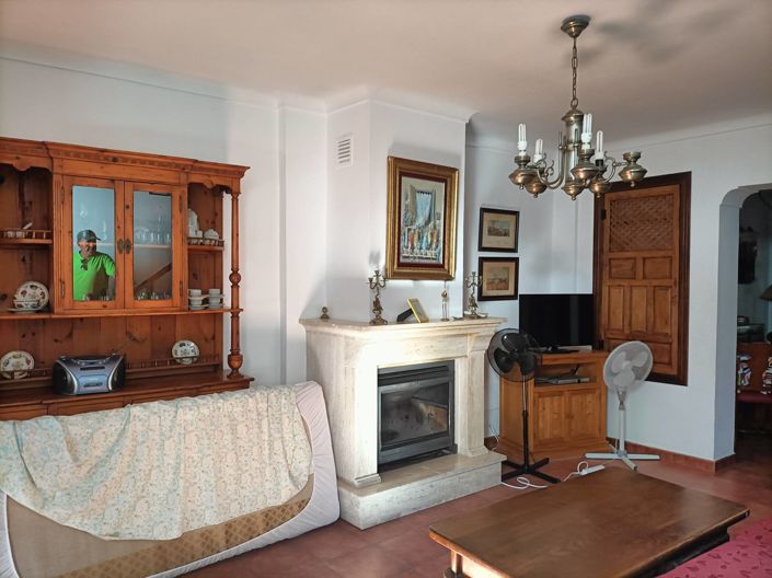 Image No.35-5 Bed Townhouse for sale