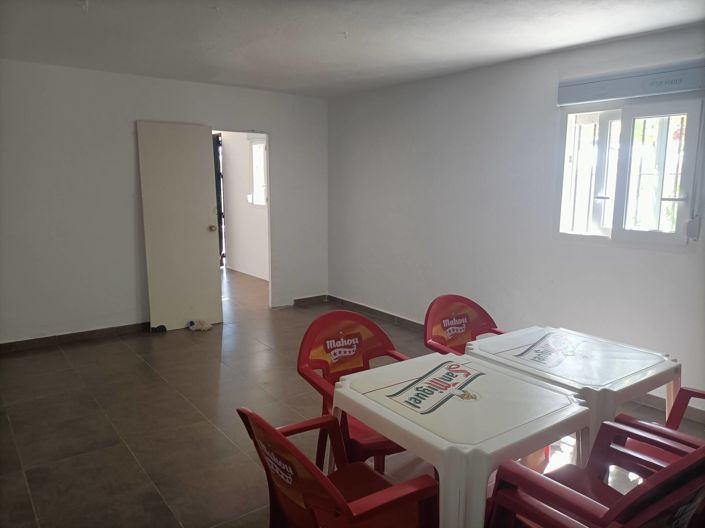 Image No.27-2 Bed Country House for sale