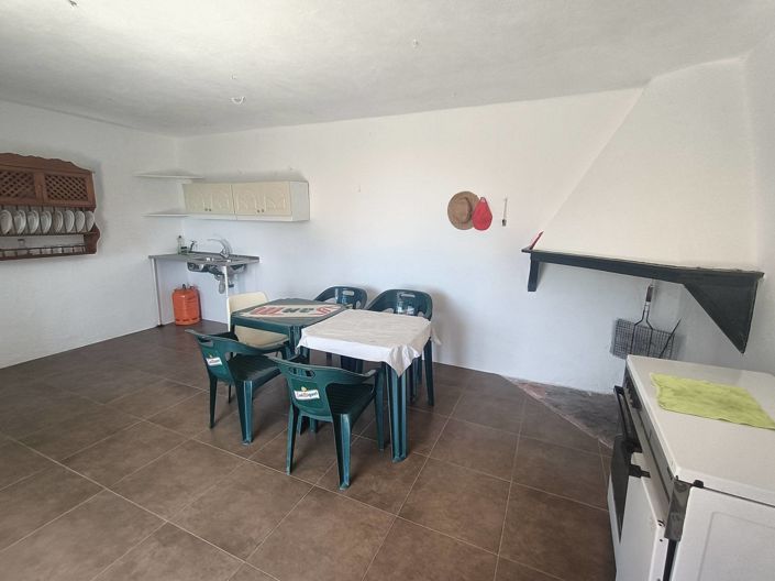 Image No.7-2 Bed Country House for sale