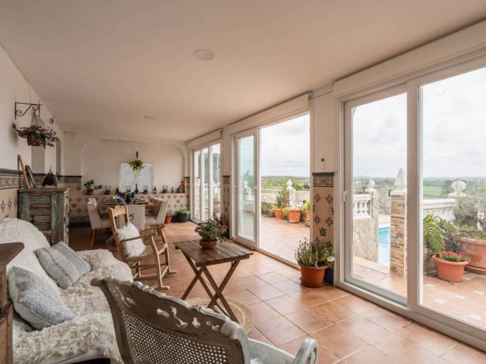 Image No.11-4 Bed Property for sale