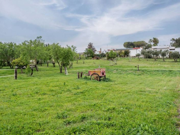 Image No.40-4 Bed Property for sale