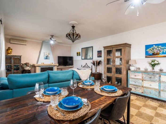 Image No.8-4 Bed Property for sale