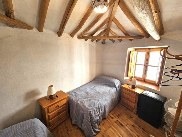 Image No.20-3 Bed Village House for sale