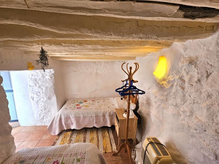 Image No.28-3 Bed Village House for sale