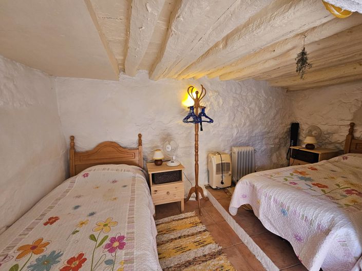 Image No.29-3 Bed Village House for sale