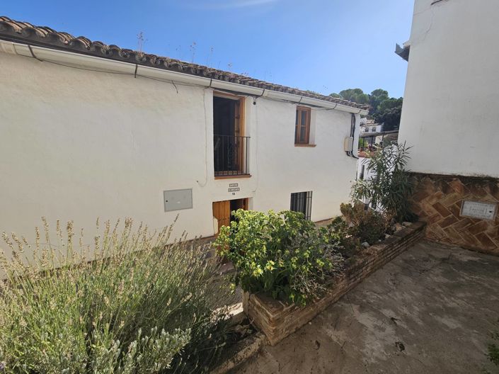 Image No.3-3 Bed Village House for sale