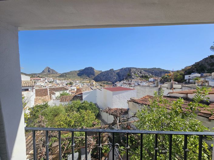 Image No.5-3 Bed Village House for sale