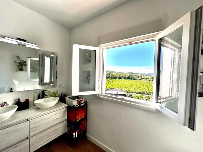 Image No.1-5 Bed Townhouse for sale