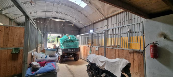 Image No.25-6 Bed Property for sale