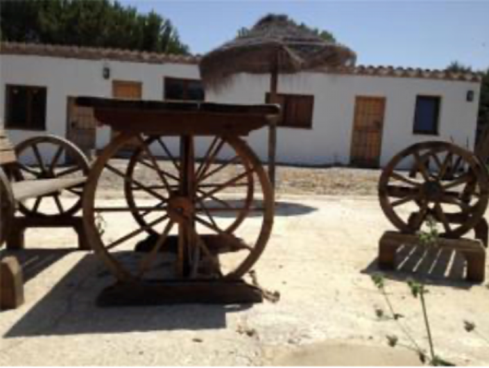 Image No.6-6 Bed Property for sale