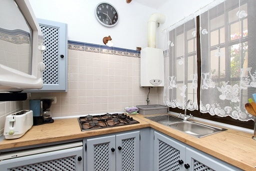 Image No.15-17 Bed Property for sale