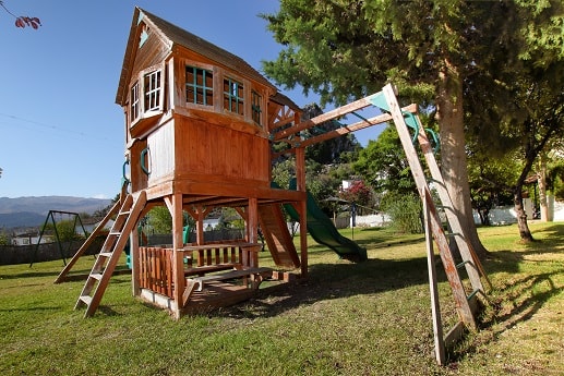 Image No.31-17 Bed Property for sale