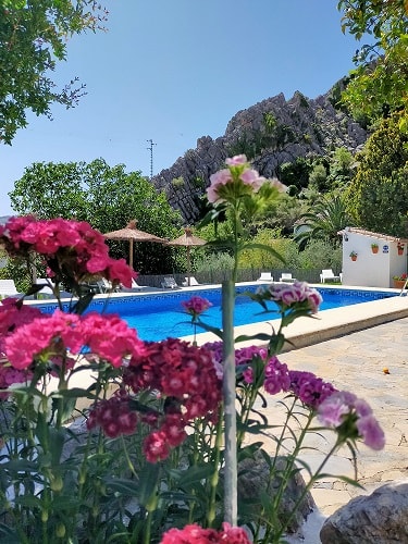 Image No.36-17 Bed Property for sale