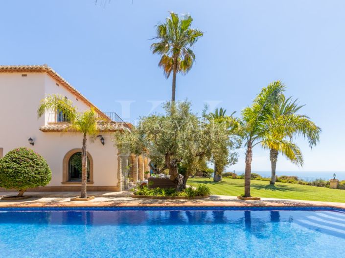 Image No.69-5 Bed Villa for sale