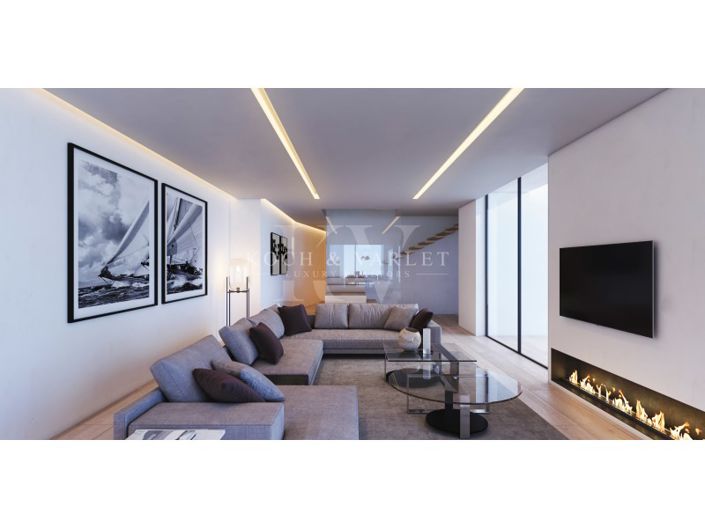 Image No.10-4 Bed Villa for sale