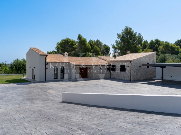 Image No.15-3 Bed Villa for sale