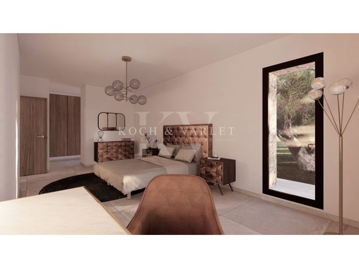 Image No.16-4 Bed Farmhouse for sale