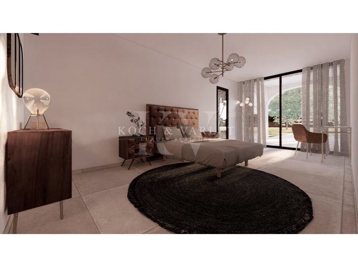 Image No.17-4 Bed Farmhouse for sale